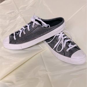 Size 8 mule-style tennis shoes